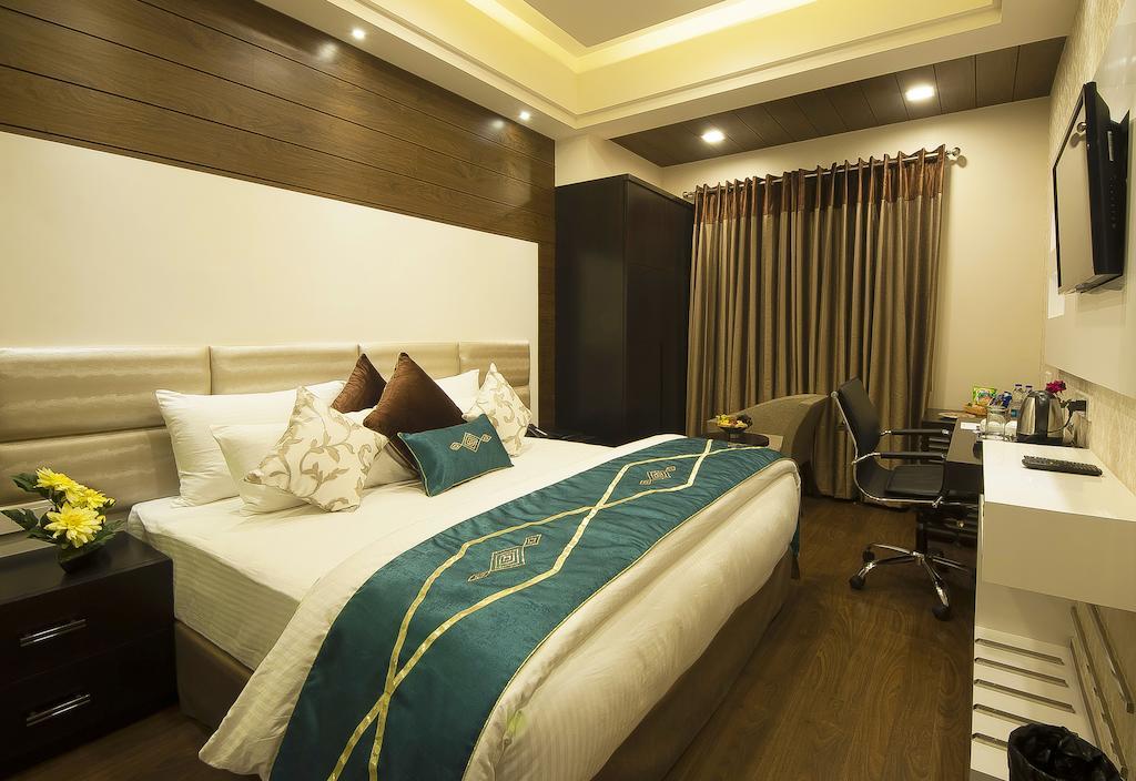 Hotel Taj Princess - Boutique Hotel Delhi  Extérieur photo